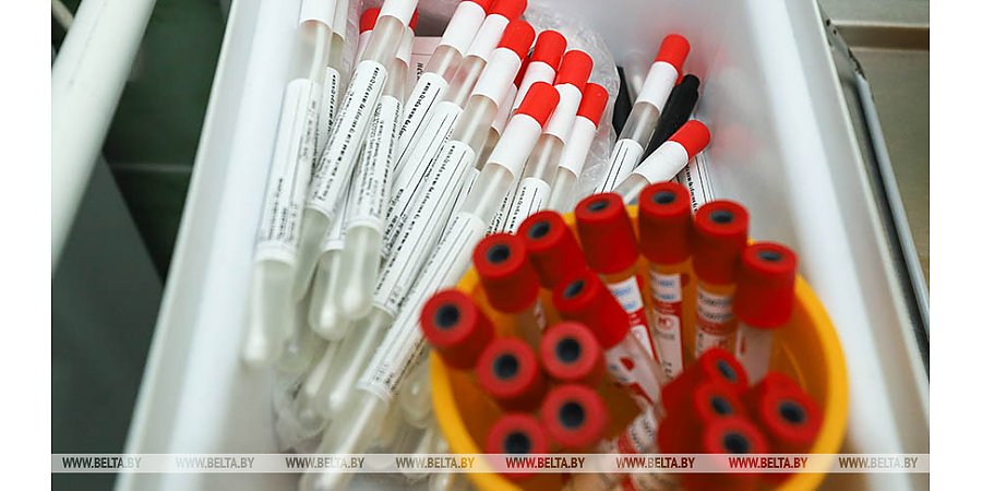 В Украине за сутки выявили 18 132 случая заражения коронавирусом