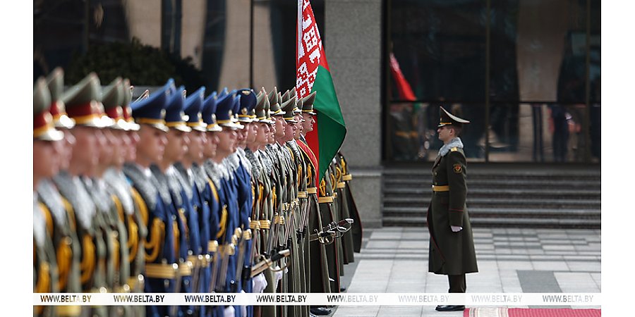 Встреча Александра Лукашенко и премьер-министра Пакистана Шахбаза Шарифа началась во Дворце Независимости