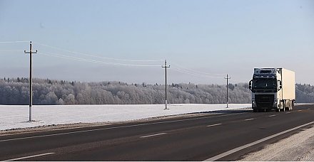 Польским грузовым автомобилям и тягачам ограничат въезд на территорию Беларуси