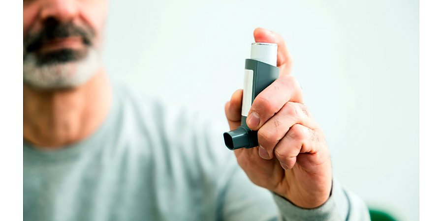 Как правильно использовать ингалятор? Пульмонолог назвал самые частые ошибки