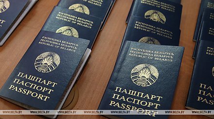 Беларусь сохраняет планы ввести биометрические паспорта в 2021 году