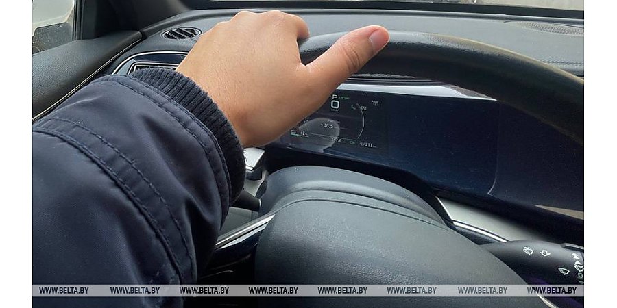 Ставки останутся прежними. В ГТК разъяснили новшества при ввозе авто