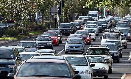 На два документа меньше: получить допуск автомобиля к участию в дорожном движении стало проще