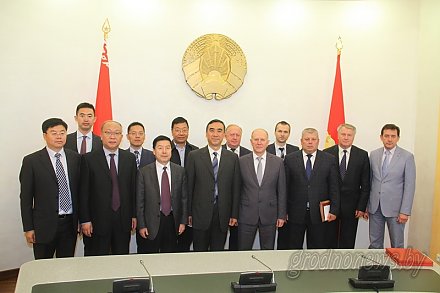В облисполкоме прошла встреча руководства области с делегацией провинции Ганьсу