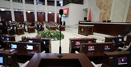 Депутаты рассмотрят в первом чтении законопроект о госрегулировании торговли и общественного питания