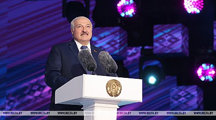 Лукашенко: "Славянский базар" стал одним из символов становления независимой Беларуси