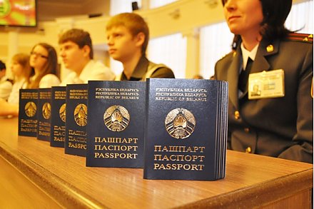 В «паспортный стол» — по новому расписанию