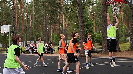 Какие активности подготовили оздоровительные лагеря для детей в этом сезоне?