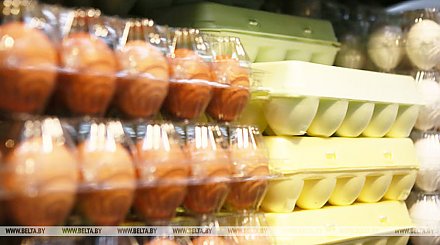 МАРТ рекомендовал торговым организациям снизить торговые надбавки на куриные яйца