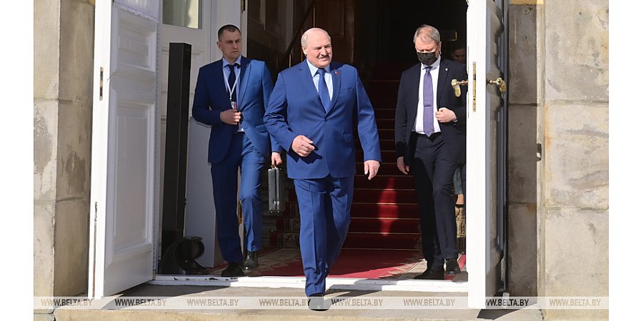 Александр Лукашенко о санкциях Запада: выдержим назло врагам!