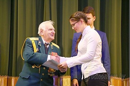 Стипендию областного отделения общественного объединения «Белорусский фонд мира» получили школьники Вороновщины