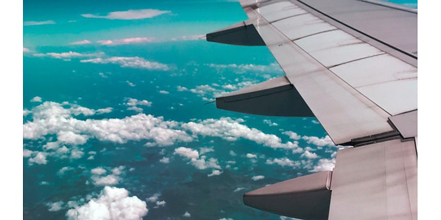 Более 50 человек было на борту упавшего в Танзании пассажирского самолета