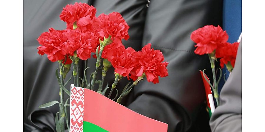 Гродненская областная организация БСЖ запустила акцию «Цветы Победы»