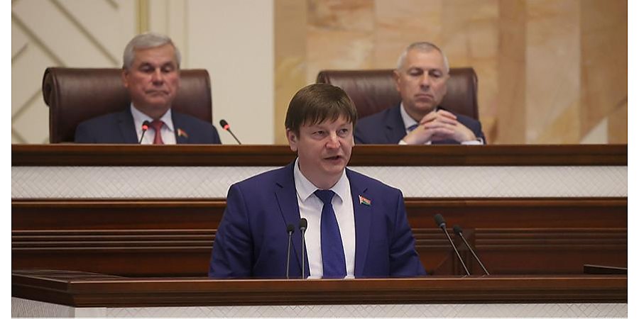 Игорь Марзалюк: государственный флаг страны - это коллективный символ нации