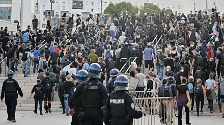 Во Франции начались многочисленные акции протеста