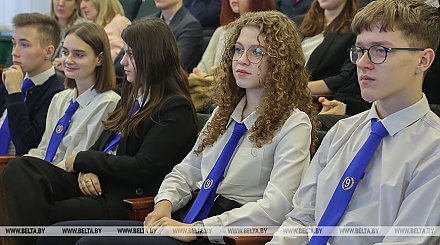 Минобразования перечислило преимущества новой итоговой аттестации 11-классников