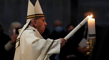 Папа Римский Франциск благословил верующих в Пасху