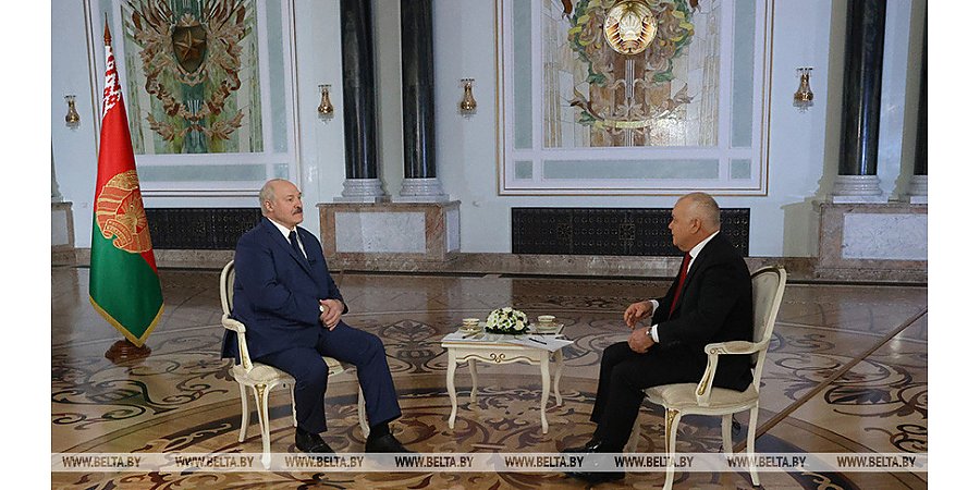 Александр Лукашенко дал интервью гендиректору МИА "Россия сегодня" Дмитрию Киселеву