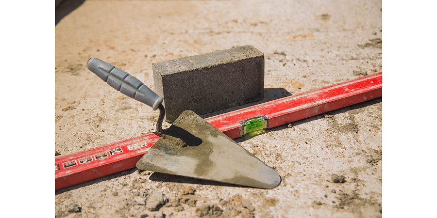 В Беларуси продлено регулирование цен на строительные материалы. Что в списке