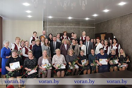 С благодарностью за милосердие и помощь. В Вороново 20-летний юбилей отметил центр соцобслуживания