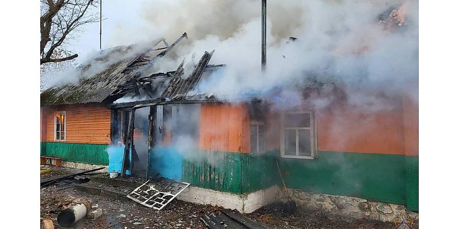 В д. Курчевцы горел дом из-за замыкания электропроводки