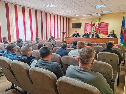 В Вороновском районе проводится комплекс дополнительных мер по трудоустройству граждан