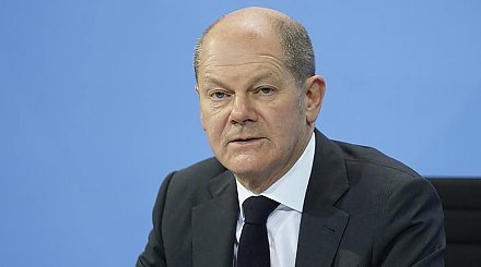 Канцлер Германии назвал отказ Украине и Грузии в приеме в НАТО правильным