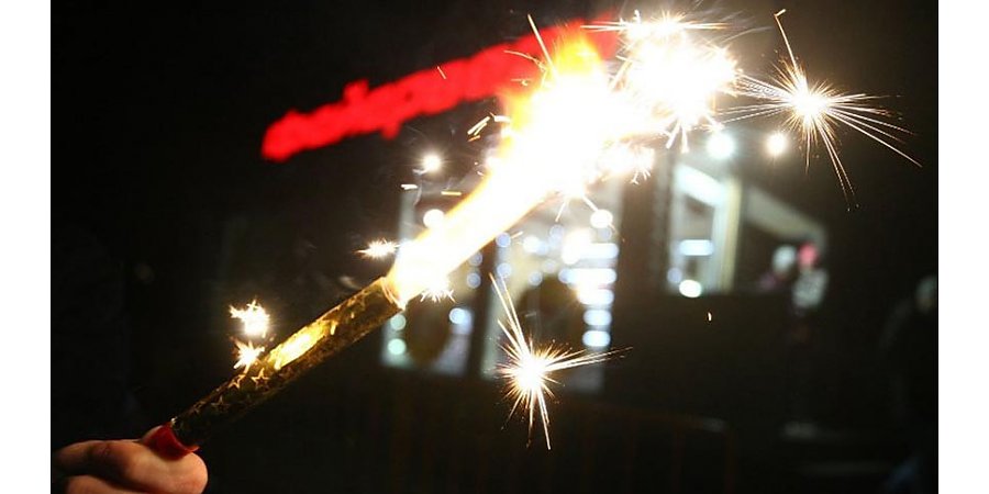 МЧС напомнило правила безопасного использования пиротехники