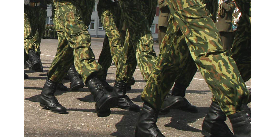 В Беларуси скорректировали порядок назначения и выплаты пенсий и пособий военнослужащим и членам их семей