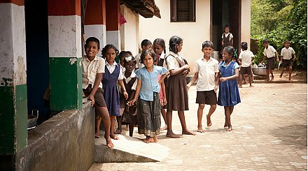Индийские педиатры: дистанционное обучение наносит вред целому поколению