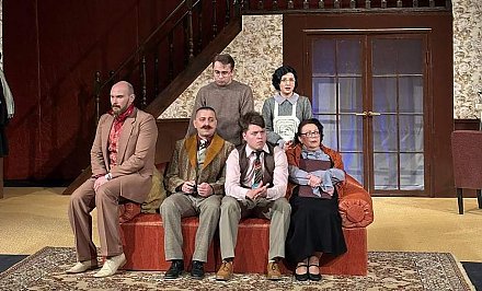Новый взгляд на классику. В Гродненском драмтеатре состоялась премьера детективной пьесы Агаты Кристи