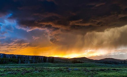 Оранжевый уровень опасности объявлен в Беларуси 7 июля из-за гроз