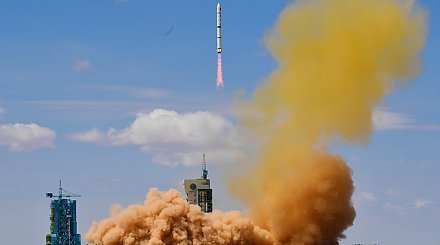Китай сообщил об успешном запуске двух спутников