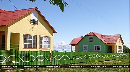 Меры для снижения числа нуждающихся в жилье сельчан приняты в Беларуси