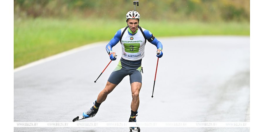 Антон Смольский стал чемпионом Беларуси в спринте на лыжероллерах