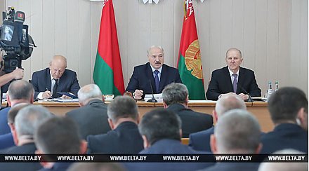 Александр Лукашенко потребовал принятия действенных мер для более эффективного развития Гродненщины (ДОПОЛНЕНО)