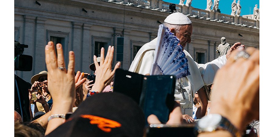 Папа Римский возглавил торжественную литургию в Вербное воскресенье