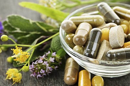 Всегда ли полезны БАДы? Ответ дал специалист санитарной службы Вороновского района