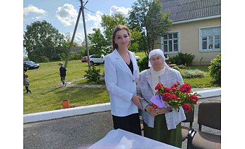 Сёння ў Курчоўцах гуло свята вёскі "Землякі"