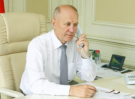 В сфере особого внимания: озеленение областного центра, завершение сельскохозяйственного года, безопасность граждан