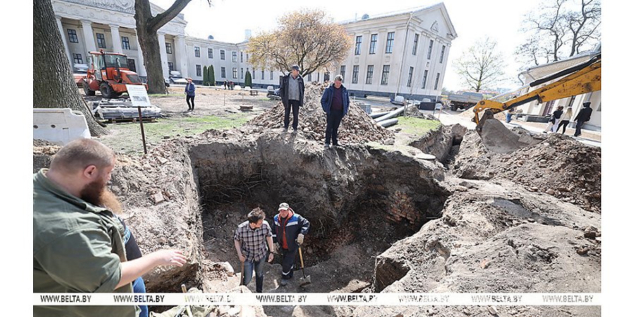 Фундамент церкви XII века обнаружили на территории Нового замка в Гродно