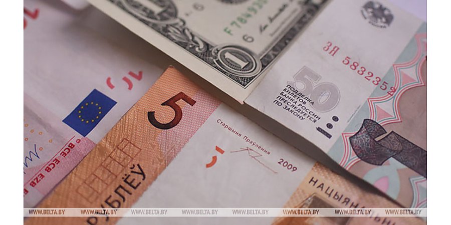 В Беларуси продлили разрешение принимать наличную валюту по экспортным договорам