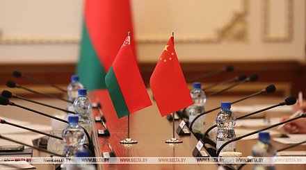 Главы МИД Беларуси и Китая обсудили мирные инициативы Пекина и подготовку визита Лукашенко