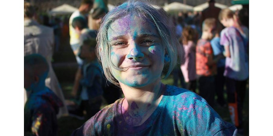 Краски ярче огня, огонь – ярче красок, или Замковое озеро, исполни все желания! Как прошел праздник «Мой адрес – город Лида»