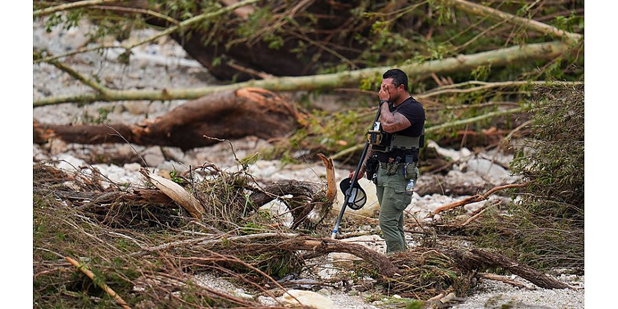 Число погибших при наводнении в Техасе достигло 50