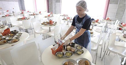 Роман Головченко: почти 80% школ уже перешли на новый режим организации питания