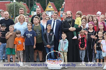 Каникулы с Богом. Благотворительный слет проходит в Вороновском районе