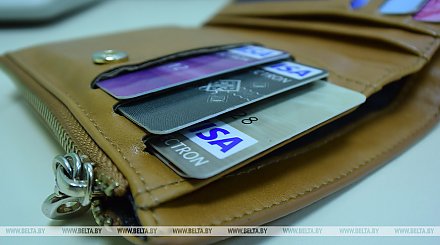 Средняя зарплата в Беларуси в июле составила Br1287,5