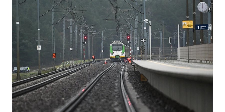 В Польше начали операцию по охране критической инфраструктуры после повреждения железной дороги