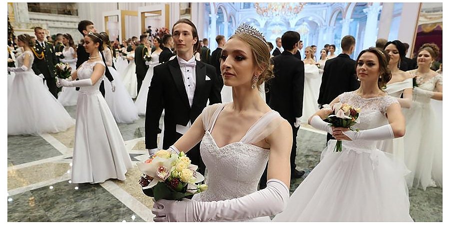 Александр Лукашенко адресовал молодежи важный месседж: "За вами Беларусь, это ваш щит"